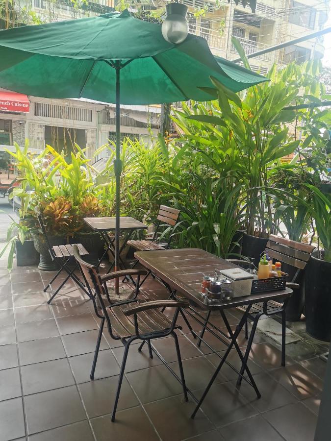 Sovanphum Riverside Phnom Penh Exterior photo